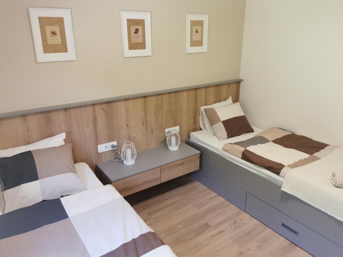 Apartma Bella Nadiza 코바리드 외부 사진